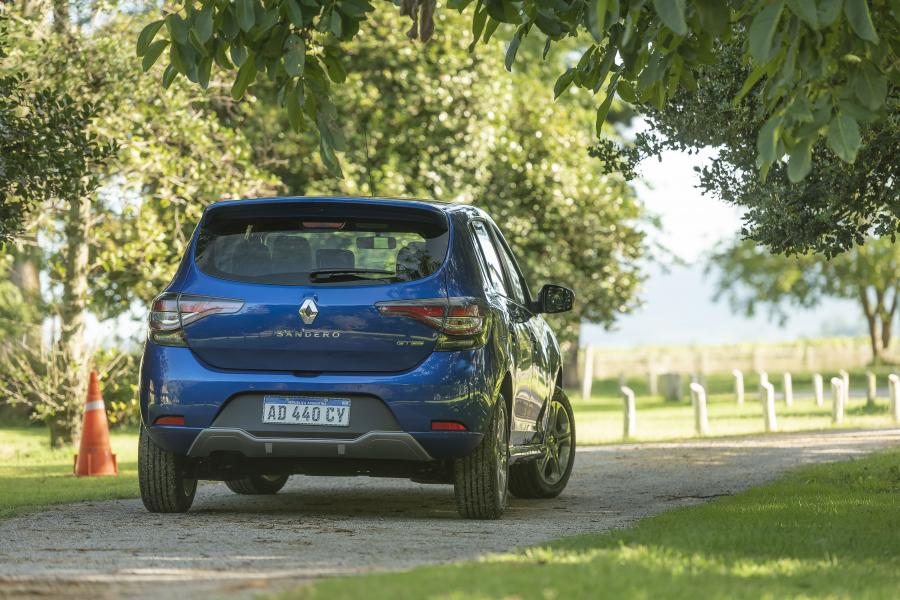 Renault Sandero GT Line 2019 года  (LA) (фото 9 из 42)